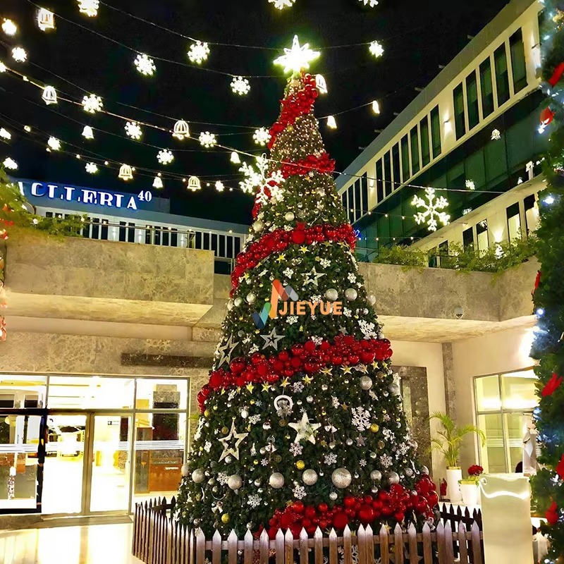 Christmas Tree Artificial - عالية الجودة العملاقة الزخرفية في الهواء