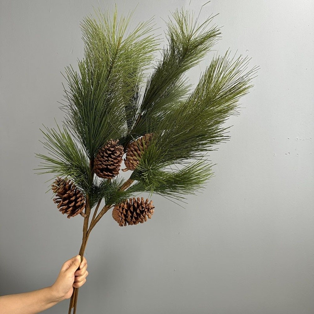 فرع صنوبر اصطناعي واقعي مع أكو - مراجعة Christmas Tree Artificial وسعره