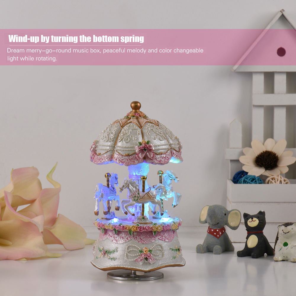 Dream 3-Horse الدورية دائري ،  - مراجعة Snow Globe Musical وسعره