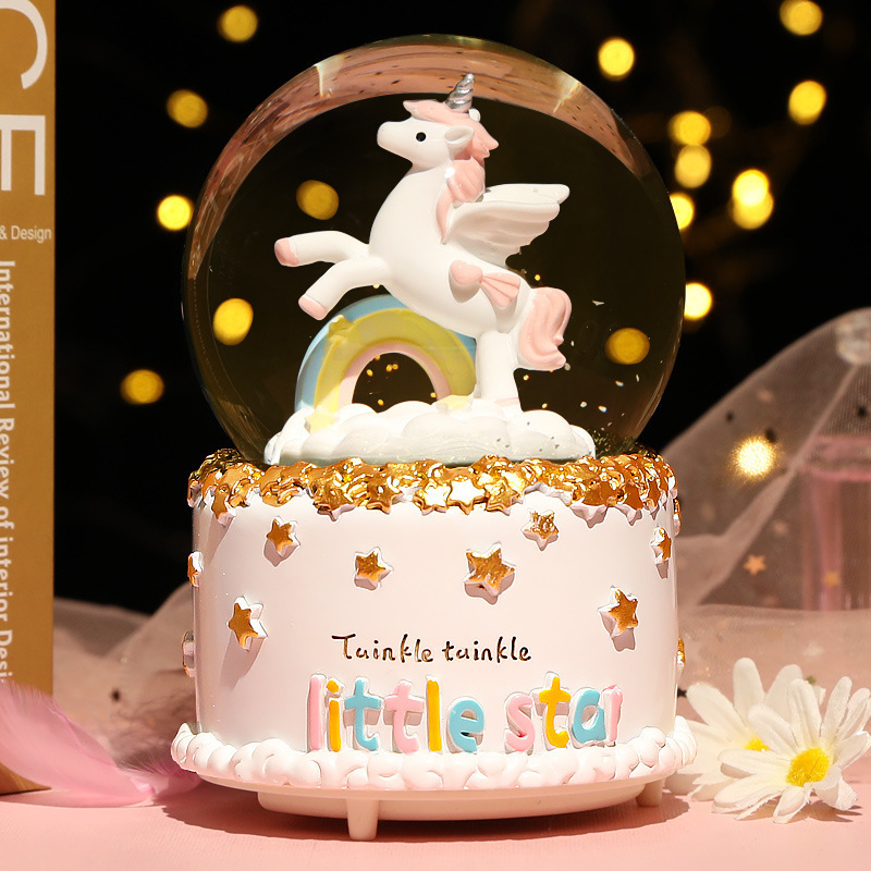 جديد كريستال الكرة صندوق تشغيل - مراجعة Snow Globe Musical وسعره